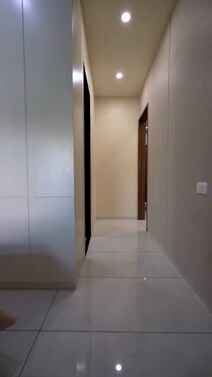 SPACIOUS 3BHK, 4BHK RESIDENCES & 4.5BHK 3BHK SKYVILLAS Mantra Mirari